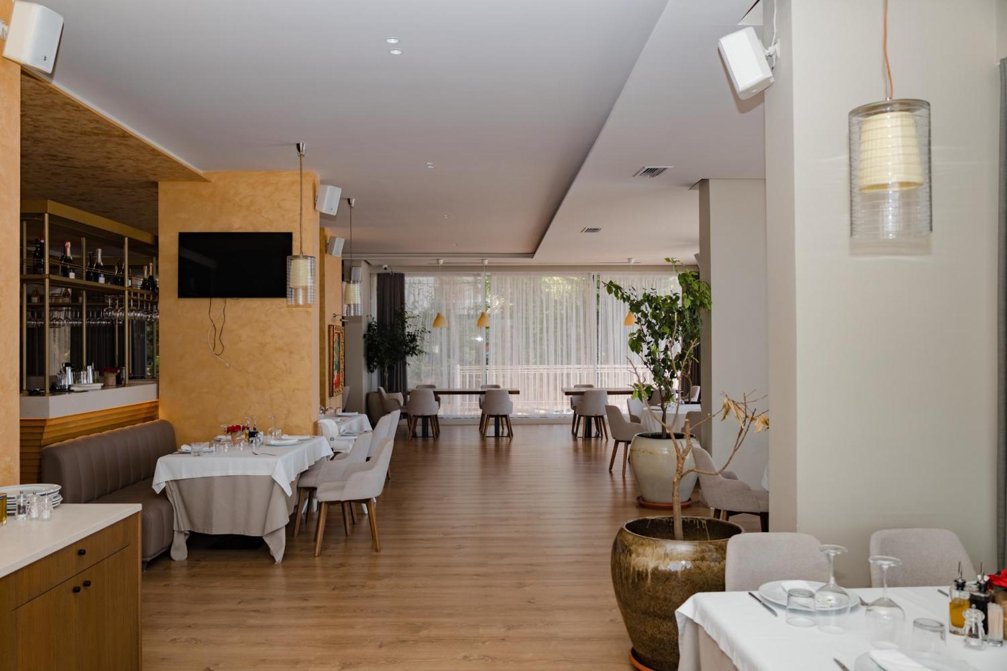 Grand Riviera Blu- Seaside Hotel Radhimë 外观 照片